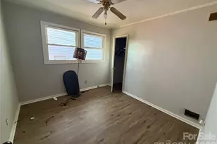 1920 Irma St, Charlotte, NC 28216 - Photo 9