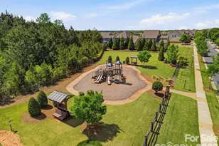 2009 Burton Point Ct, Waxhaw, NC 28173 - Photo 37