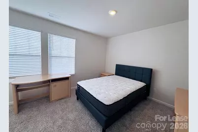 1070 Plumcrest Drive, Charlotte, NC 28216 - Photo 13