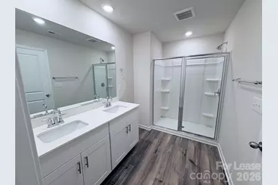 1070 Plumcrest Drive, Charlotte, NC 28216 - Photo 11