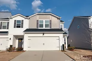 1070 Plumcrest Dr, Charlotte, NC 28216 - Photo 1