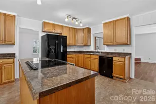 46 Pinecrest Ave, Great Falls, SC 29055 - Photo 15