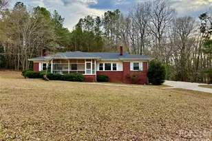 46 Pinecrest Ave, Great Falls, SC 29055 - Photo 1