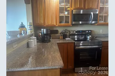 300 Creekside Way #B101, Burnsville, NC 28714 - Photo 5