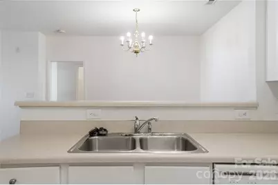 16742 Amberside Road E, Cornelius, NC 28031 - Photo 7