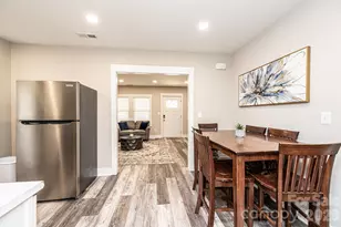 308 W Sycamore St, Lincolnton, NC 28092 - Photo 25