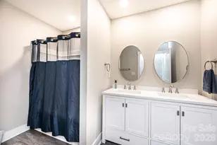 308 W Sycamore St, Lincolnton, NC 28092 - Photo 31