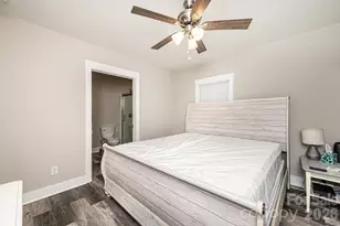 308 W Sycamore St, Lincolnton, NC 28092 - Photo 35