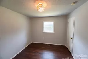 120 Sunset Ln, Bessemer City, NC 28016 - Photo 13