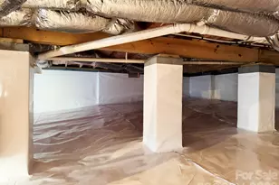 269 Green Meadows Dr, Taylorsville, NC 28681 - Photo 41