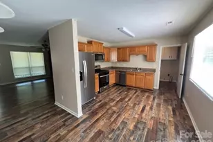 11005 Vista Haven Dr, Charlotte, NC 28226 - Photo 3