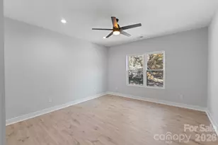 908 30th Ave Dr NW, Hickory, NC 28601 - Photo 27