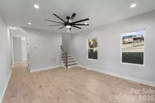 908 30th Ave Dr NW, Hickory, NC 28601 - Photo 5