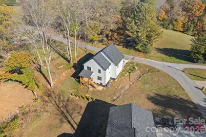 908 30th Avenue Drive NW, Hickory, NC 28601 - Photo 27