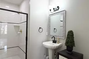 510 SE Stonecroft Ct SE, Lenoir, NC 28645 - Photo 25