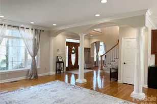 510 SE Stonecroft Ct SE, Lenoir, NC 28645 - Photo 15