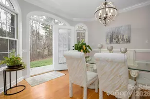 510 SE Stonecroft Ct SE, Lenoir, NC 28645 - Photo 19