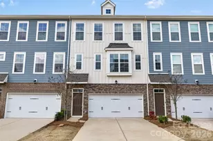 6985 Waterstone Dr, Sherrills Ford, NC 28673 - Photo 1