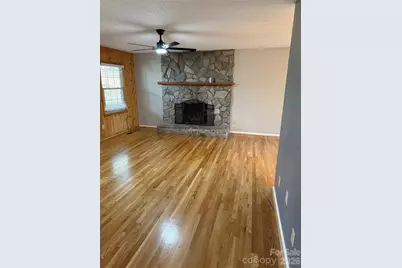 3840 Cherry Grove Drive, Hickory, NC 28602 - Photo 5