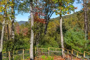 102 and 104 Carriage Dr, Fairview, NC 28730 - Photo 29