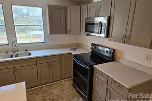 1718 Measmer St, Kannapolis, NC 28081 - Photo 11