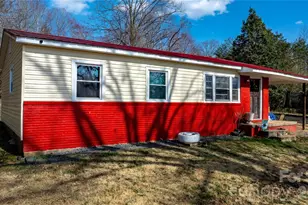 1574 Fred Watson Pl, Lenoir, NC 28645 - Photo 1