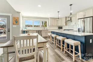 6852 Locke Dr, Sherrills Ford, NC 28673 - Photo 17