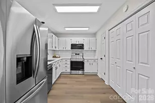 322 NE 57th Street NE, Oak Island, NC 28465 - Photo 13