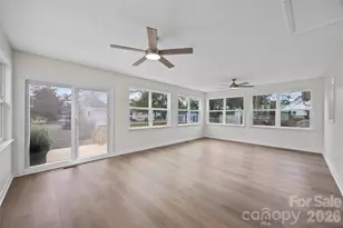 322 NE 57th Street NE, Oak Island, NC 28465 - Photo 23