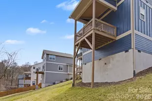 9 Crane St, Asheville, NC 28806 - Photo 37