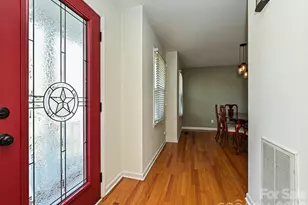 104 Deertrack Dr, Mount Holly, NC 28120 - Photo 5