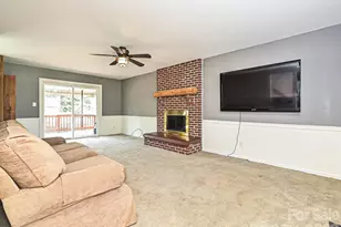 104 Deertrack Dr, Mount Holly, NC 28120 - Photo 7