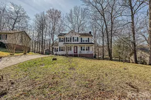 104 Deertrack Dr, Mount Holly, NC 28120 - Photo 3