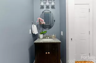 2024 Brandon Cir, Charlotte, NC 28211 - Photo 21