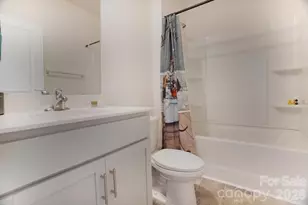 3938 Village Blvd NW, Conover, NC 28613 - Photo 21