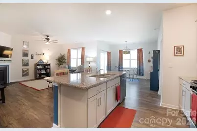3938 Village Boulevard NW, Conover, NC 28613 - Photo 9
