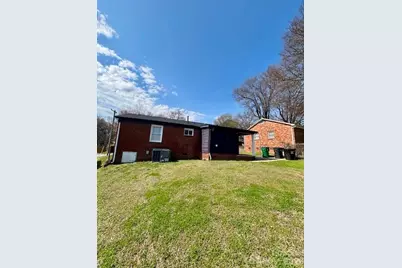 1410 Waddell Street, Charlotte, NC 28216 - Photo 17