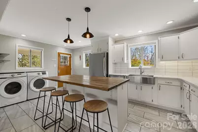 10581 Boylston Highway, Mills River, NC 28759 - Photo 9