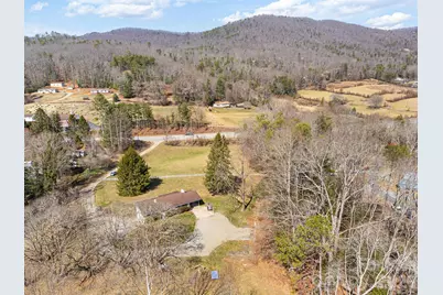 10581 Boylston Highway, Mills River, NC 28759 - Photo 27