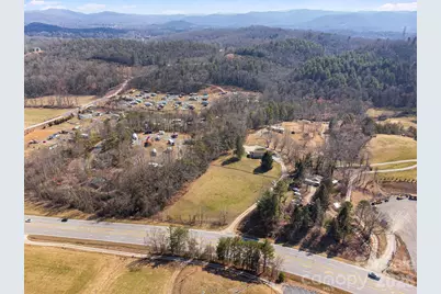 10581 Boylston Highway, Mills River, NC 28759 - Photo 29
