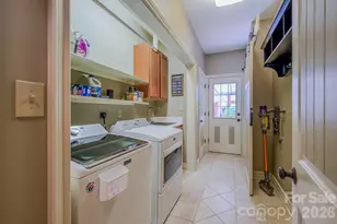 3975 Plantation Dr, Morganton, NC 28655 - Photo 31