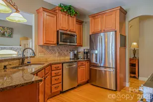 3975 Plantation Dr, Morganton, NC 28655 - Photo 19