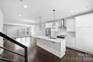 1555 Duckworth Ave, Charlotte, NC 28208 - Photo 21