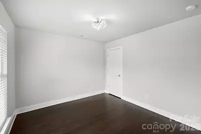1555 Duckworth Avenue, Charlotte, NC 28208 - Photo 9