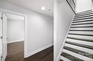 1555 Duckworth Ave, Charlotte, NC 28208 - Photo 5