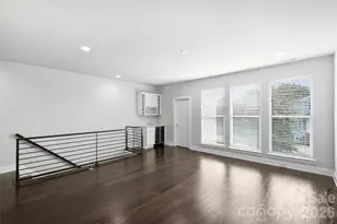 1555 Duckworth Ave, Charlotte, NC 28208 - Photo 9