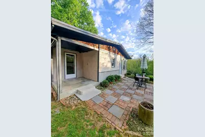 8 Linda Vista Drive, Asheville, NC 28806 - Photo 19