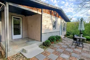 8 Linda Vista Dr, Asheville, NC 28806 - Photo 19