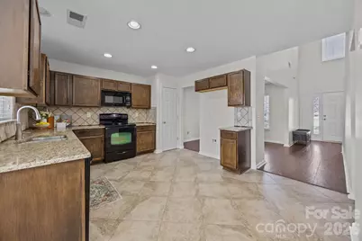 367 Courtland Court, Kannapolis, NC 28081 - Photo 9