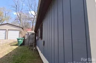 129 Harrison St, Swannanoa, NC 28778 - Photo 3